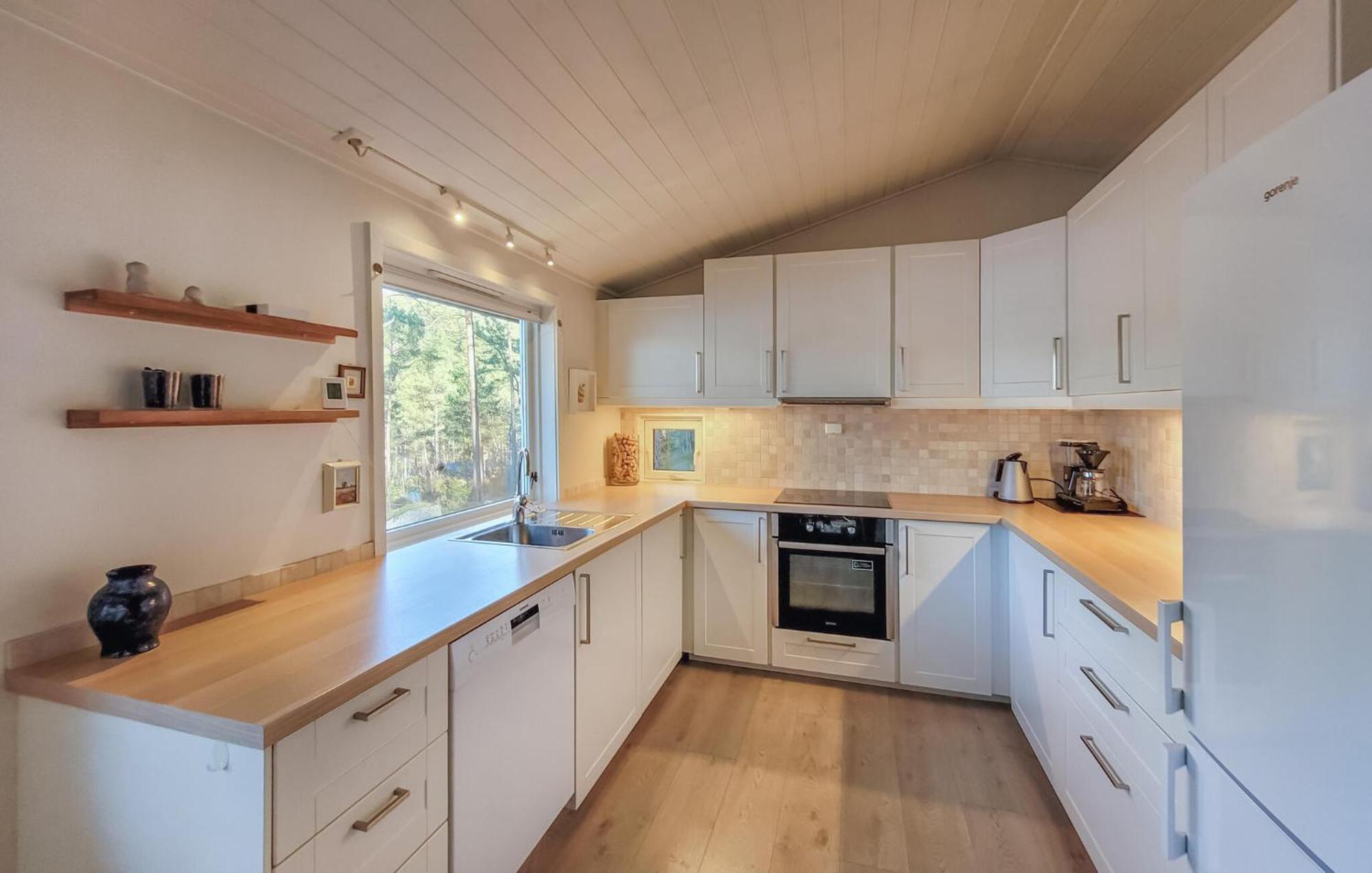 Gorgeous Home In Jorpeland With House Sea View מראה חיצוני תמונה